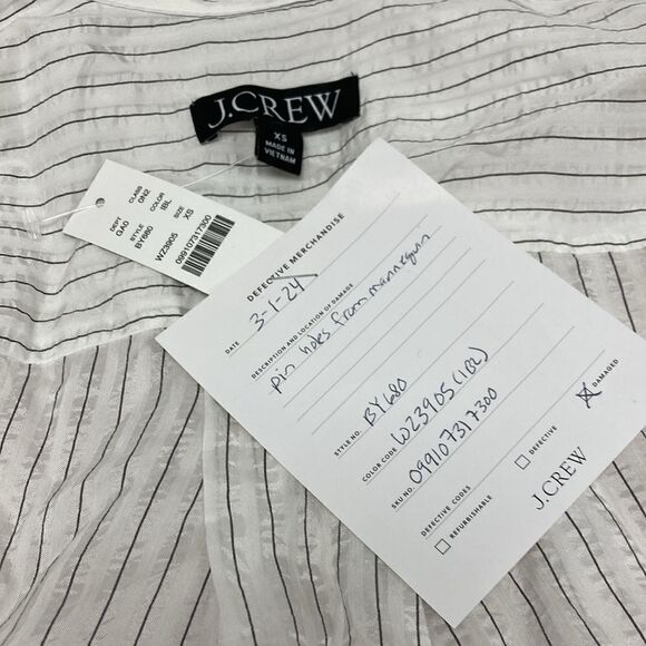 J.Crew textured drapey button-up shirt - Picture 3 of 7